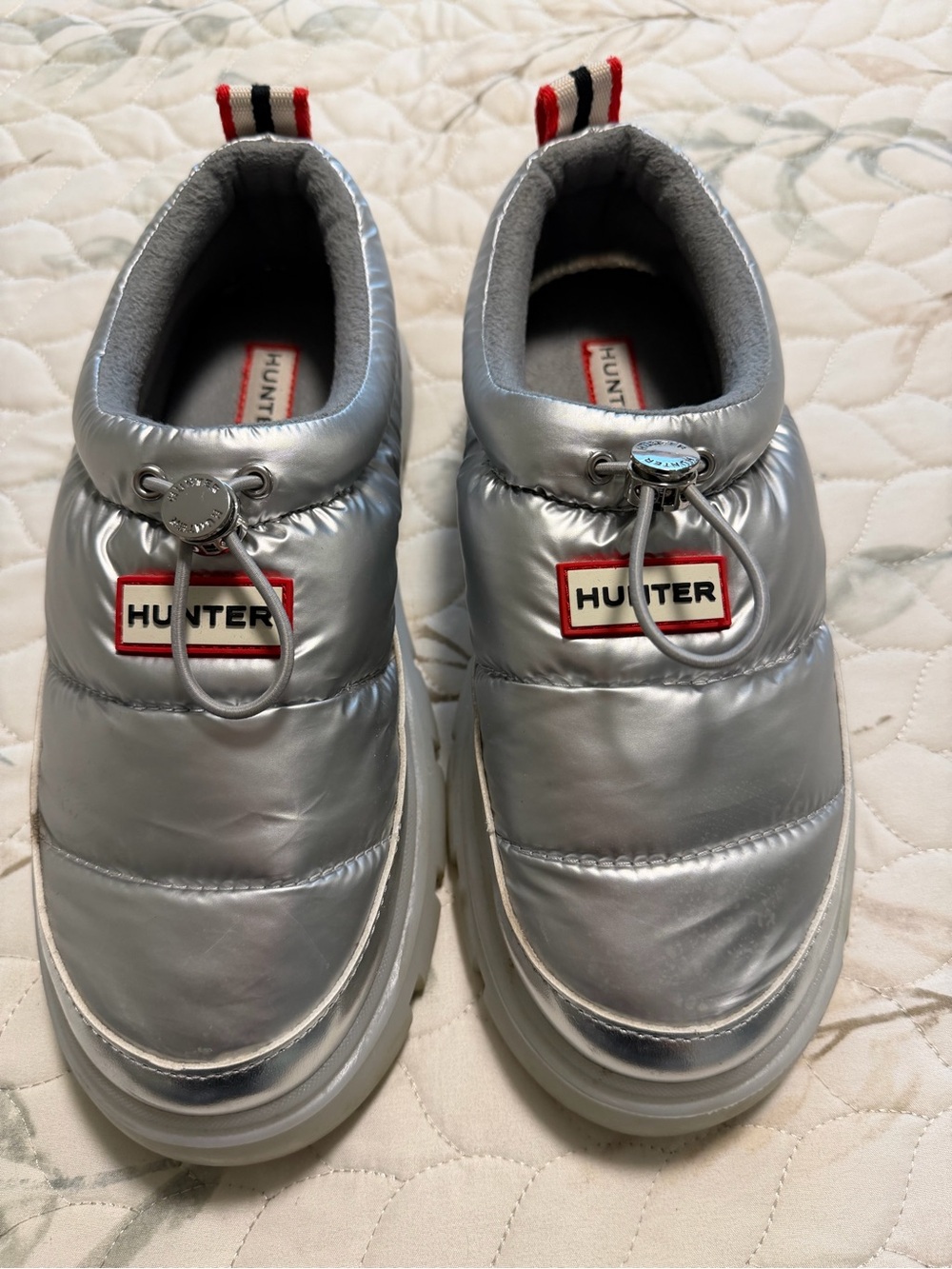 Hunter Madi Mule Metallic Silver Pull On Shoes with Logo Accent